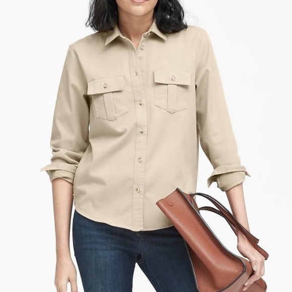 BANANA REPUBLIC Quinn Straight Fit Utility Shirt - Picture 1 of 8